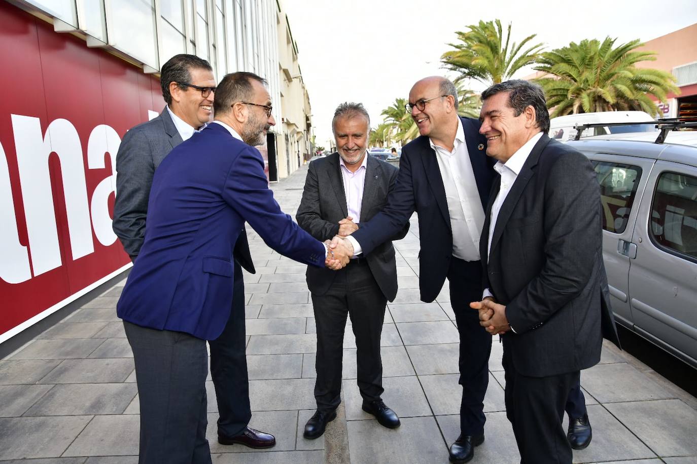 Fotos: Torres y Escrivá, en un foro de la APD en CANARIAS7