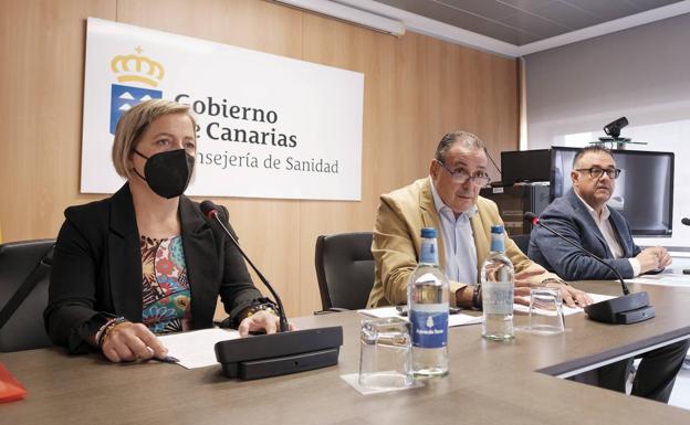 Montserrat Garrido, Blas Trujillo y Conrado Domínguez, este martres en la presentación del plan. 
