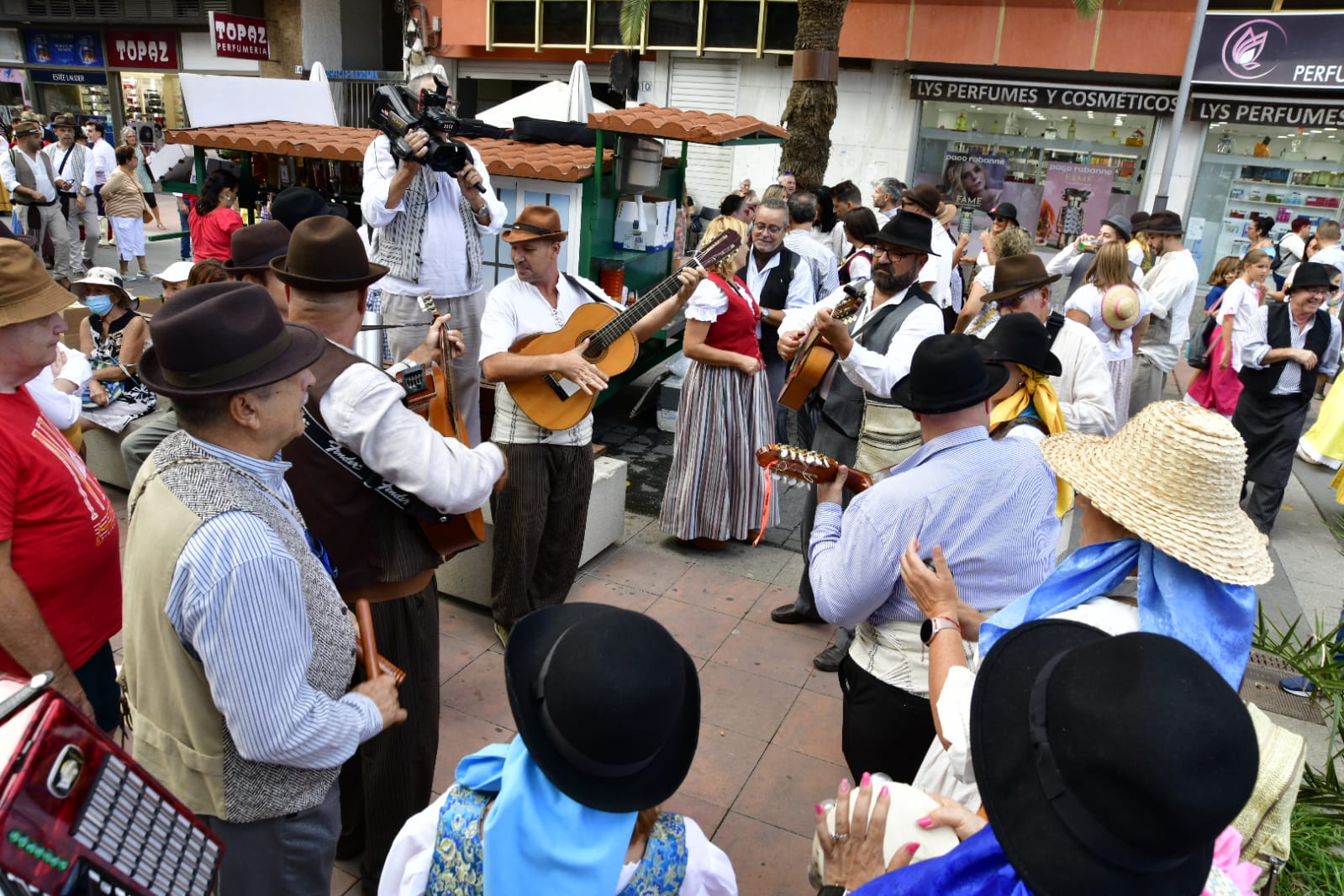 Fotos: Vuelve la romeria de La Nava