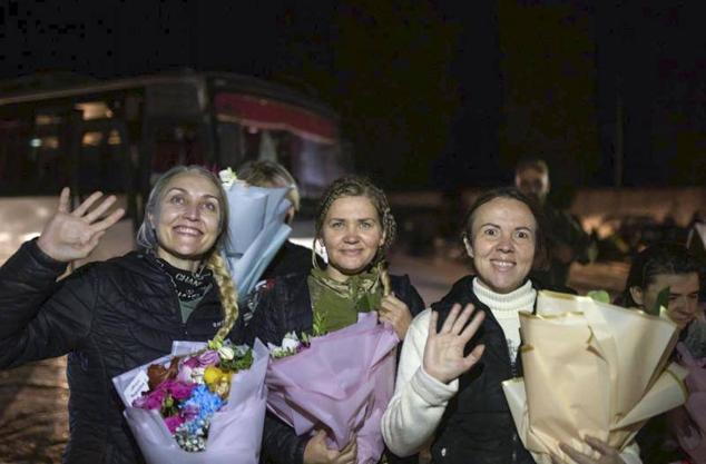 Fotos: Más de 100 mujeres ucranianas liberadas en un intercambio de prisioneros