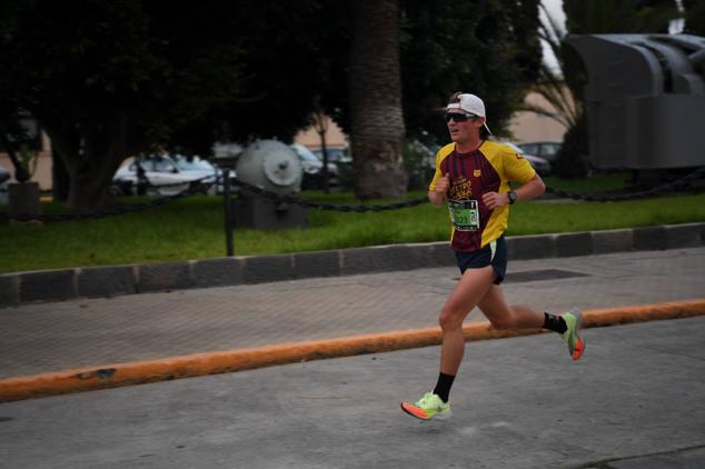 Fotos: La Binter Night Run corre por la capital grancanaria