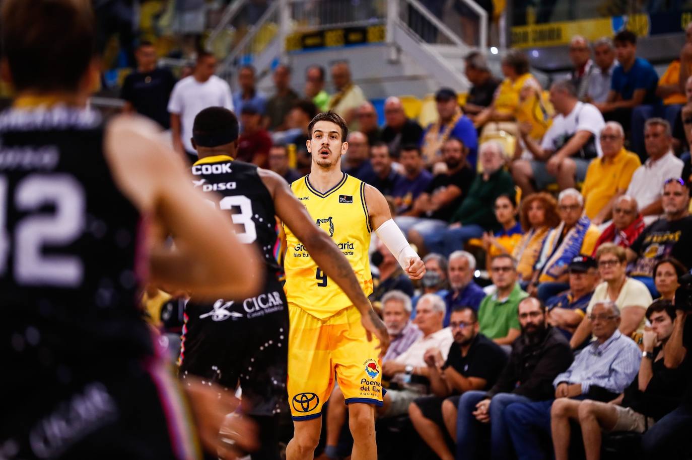 Fotos: Las mejores imágenes del derbi Granca-Lenovo