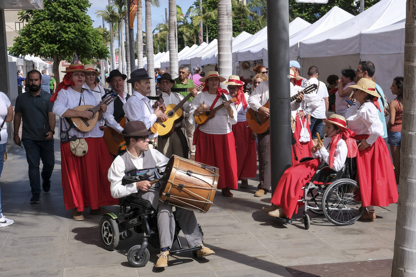 Fotos: Echa a andar la pasarela artesanal, agrícola y ganadera del sureste