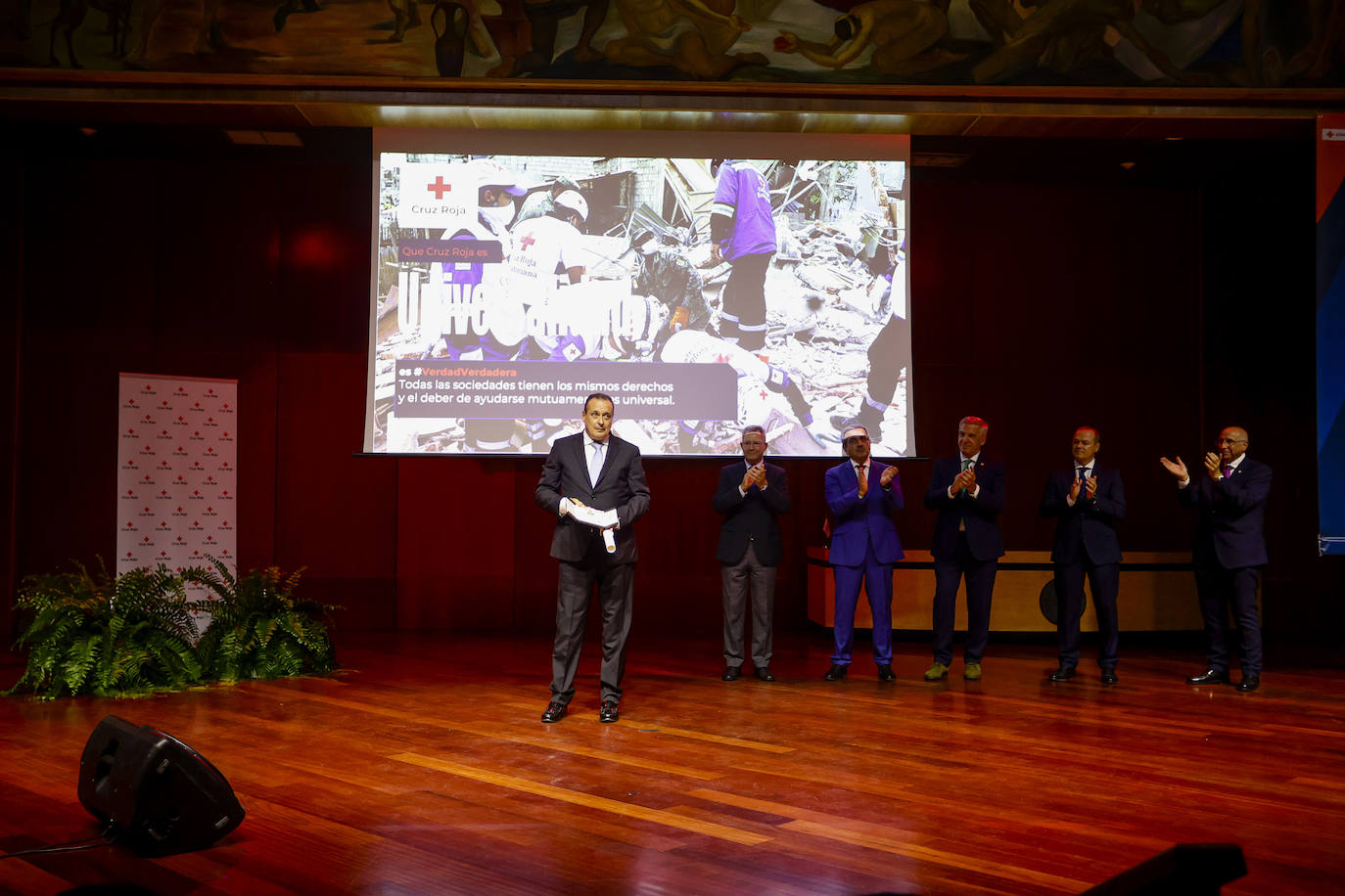 Fotos: Entrega de distinciones Cruz Roja 2022