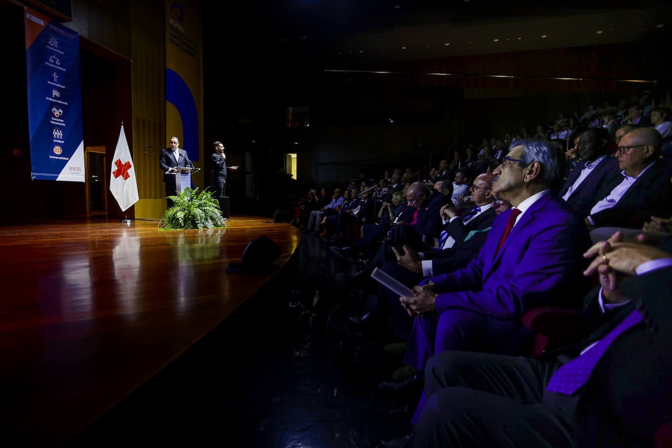 Fotos: Entrega de distinciones Cruz Roja 2022