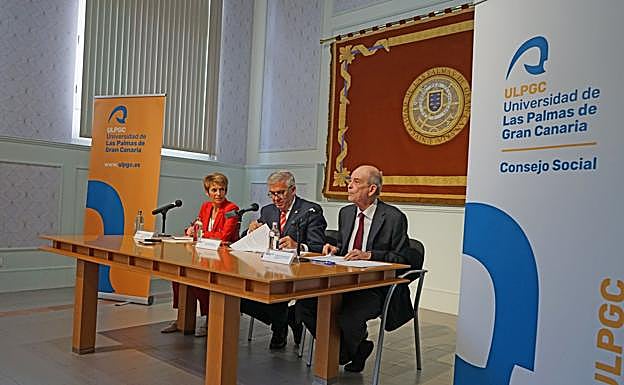 Serra: «¿De qué pacto hablamos si no podemos pagar a los investigadores?»