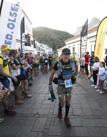 Imagen secundaria 2 - Tejeda ha acogido la espectacular salida del WAA 360º The Challenge