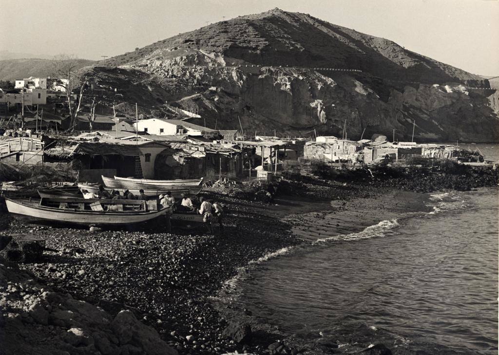 Panorámica de la playa de Santa Águeda, en El Pajar, en los años 60 del siglo XX. 