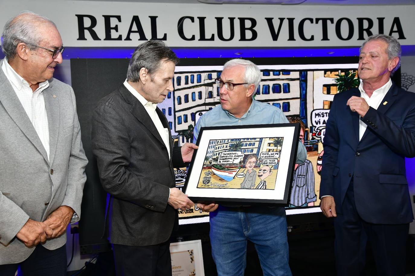 Fotos: El Real Club Victoria rinde homenaje a Manolo Vieira