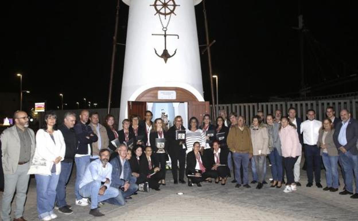 Momento del homenaje de este lunes. 