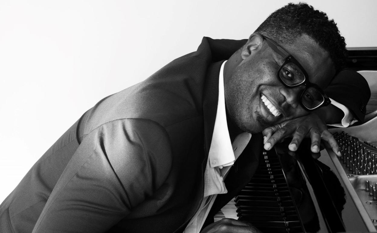 Imagen promocional de Iván Melón Lewis. 