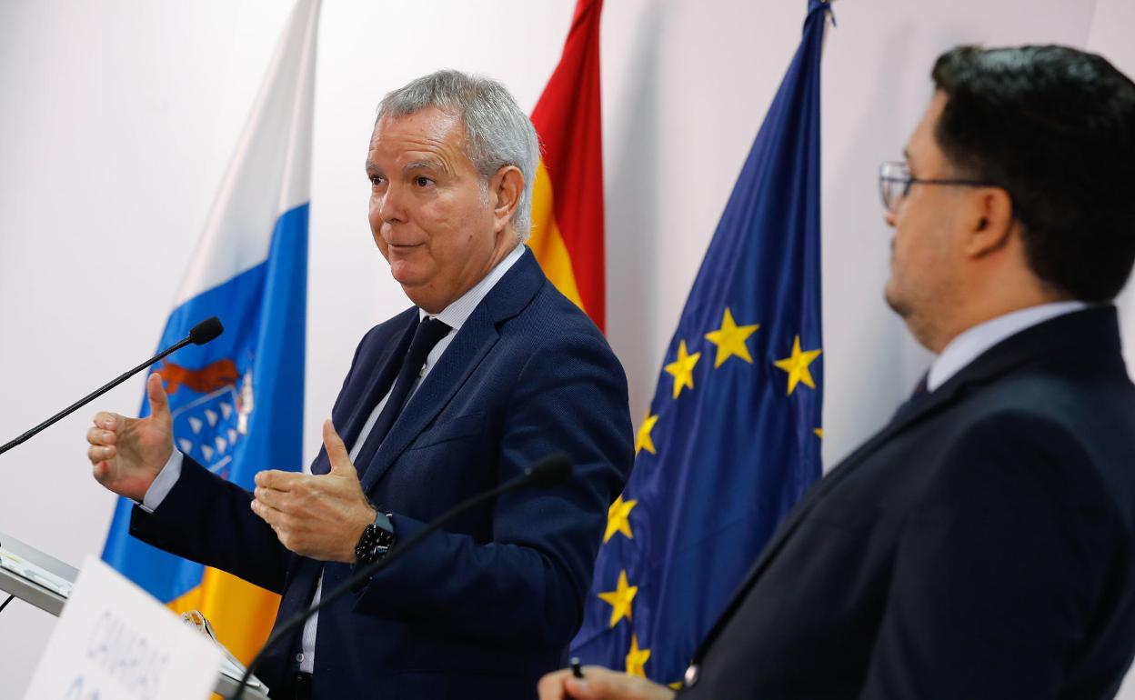 El consejero de Obras Públicas, Transporte y Vivienda del Gobierno de Canarias, Sebastián Franquis. 