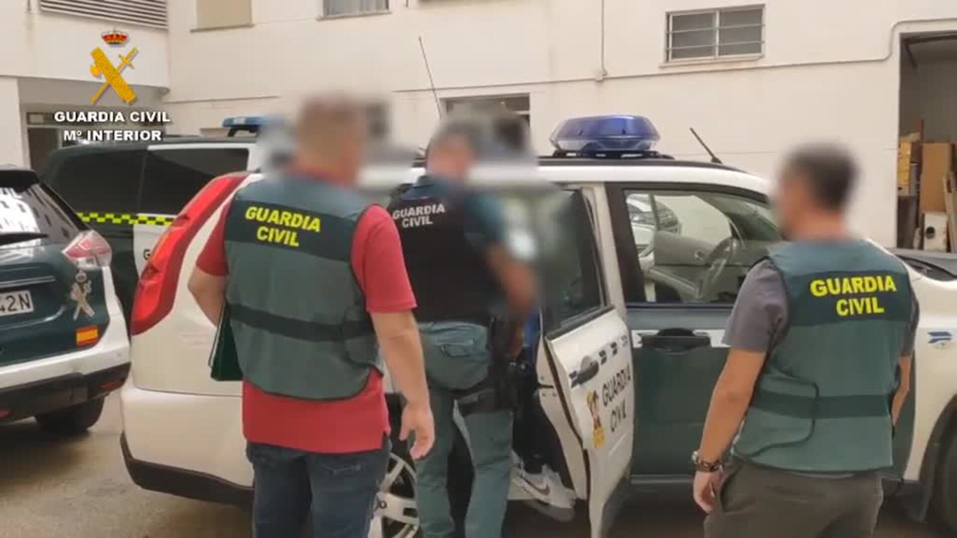 La Guardia Civil detiene a 4 personas por intento de homicidio en Oliva