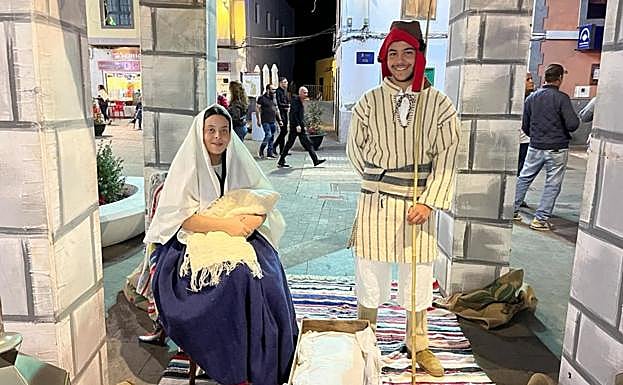 Representación del misterio en el belén viviente de La Aldea. 