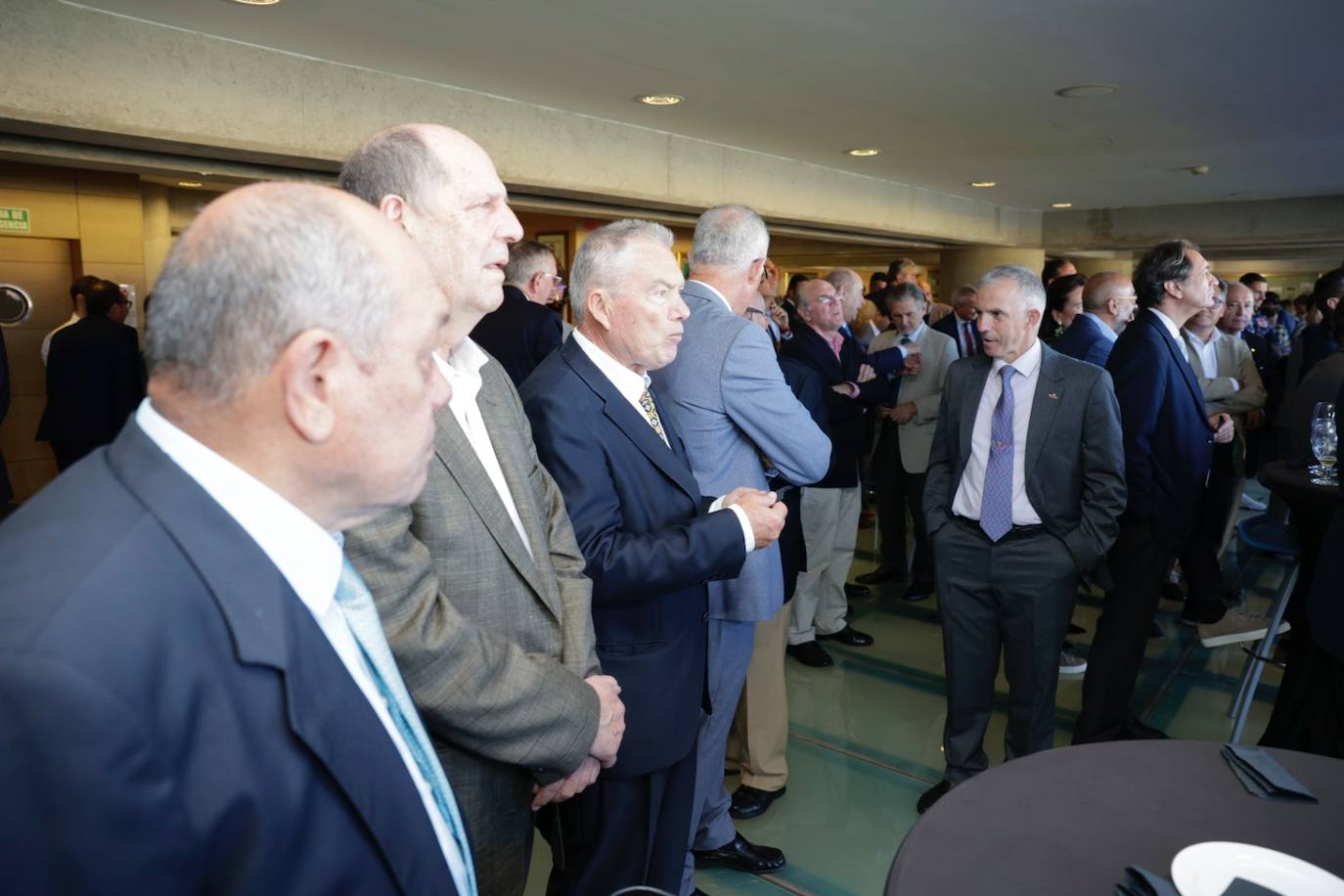 Fotos: La UD celebra su tradicional almuerzo de navidad