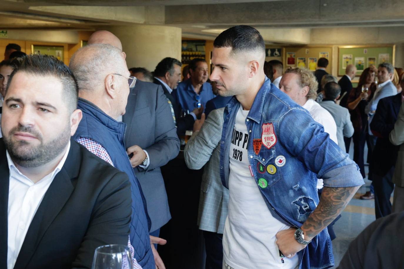 Fotos: La UD celebra su tradicional almuerzo de navidad