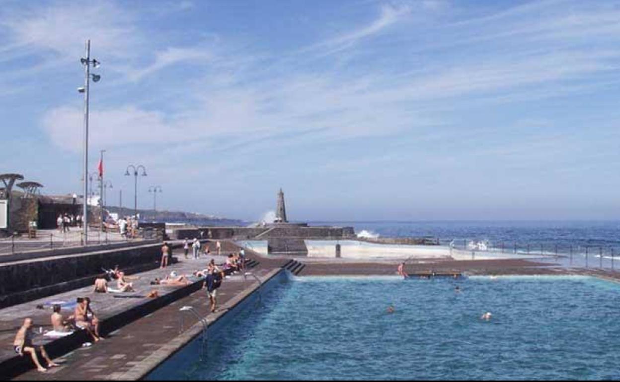 Dos menores accidentados en la costa: uno crítico y otro con hipotermia