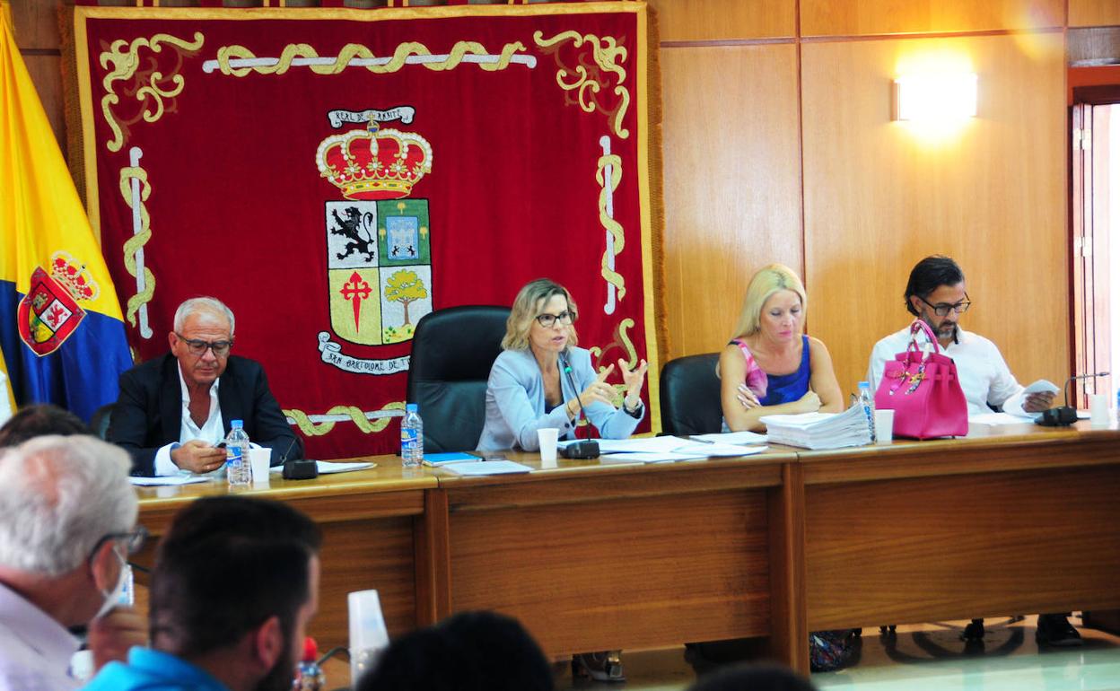 Foto de archivo de un pleno de San Bartolomé de Tirajana. 