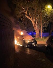 Imagen secundaria 2 - Imagen del incendio y sus consecuencias. 