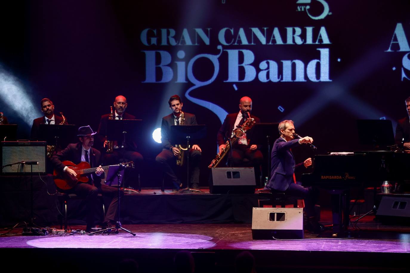 Fotos: La Big Band, con Strong, en el Cuyás