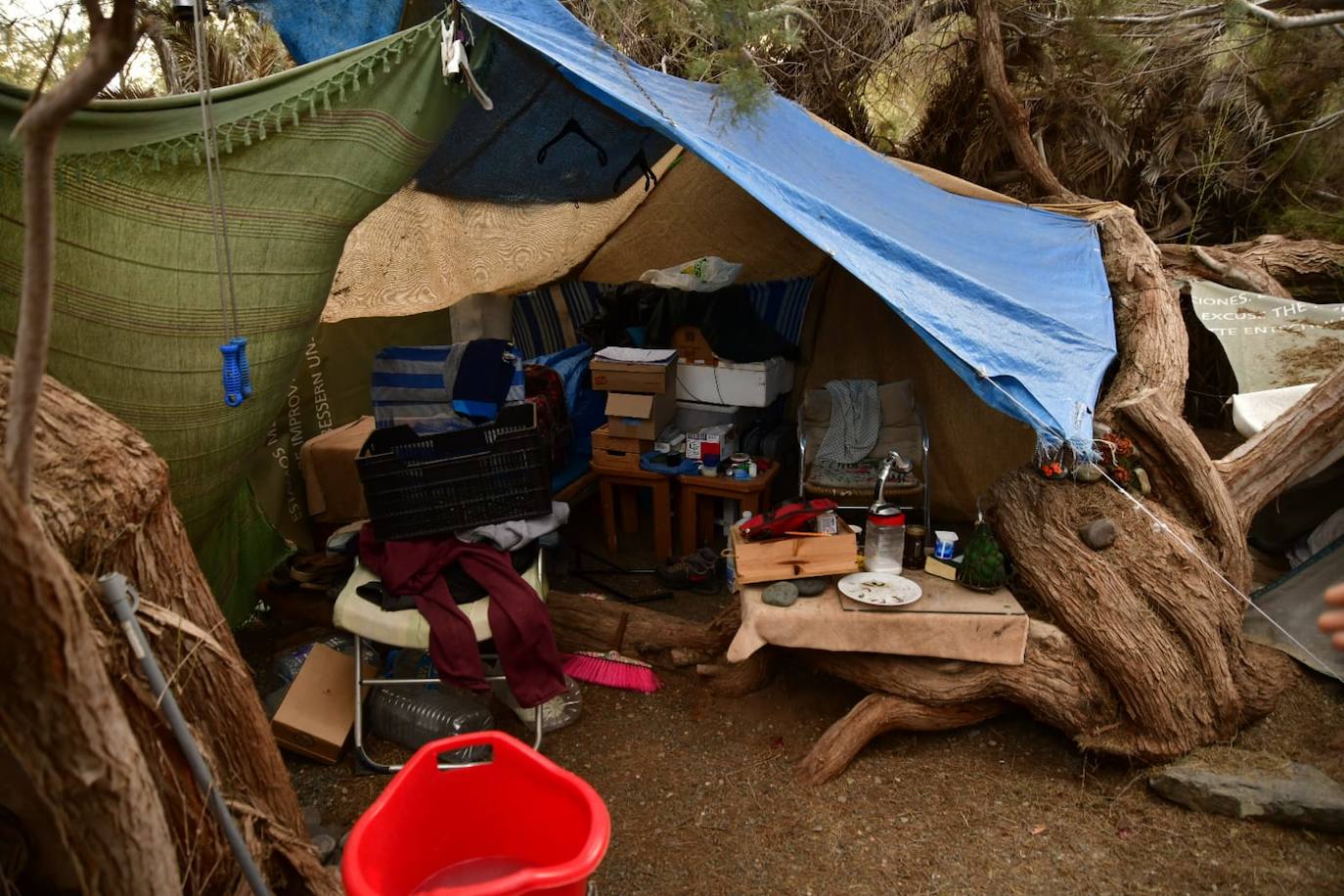 Fotos: El desalojo de una quincena de sintechos, en imágenes