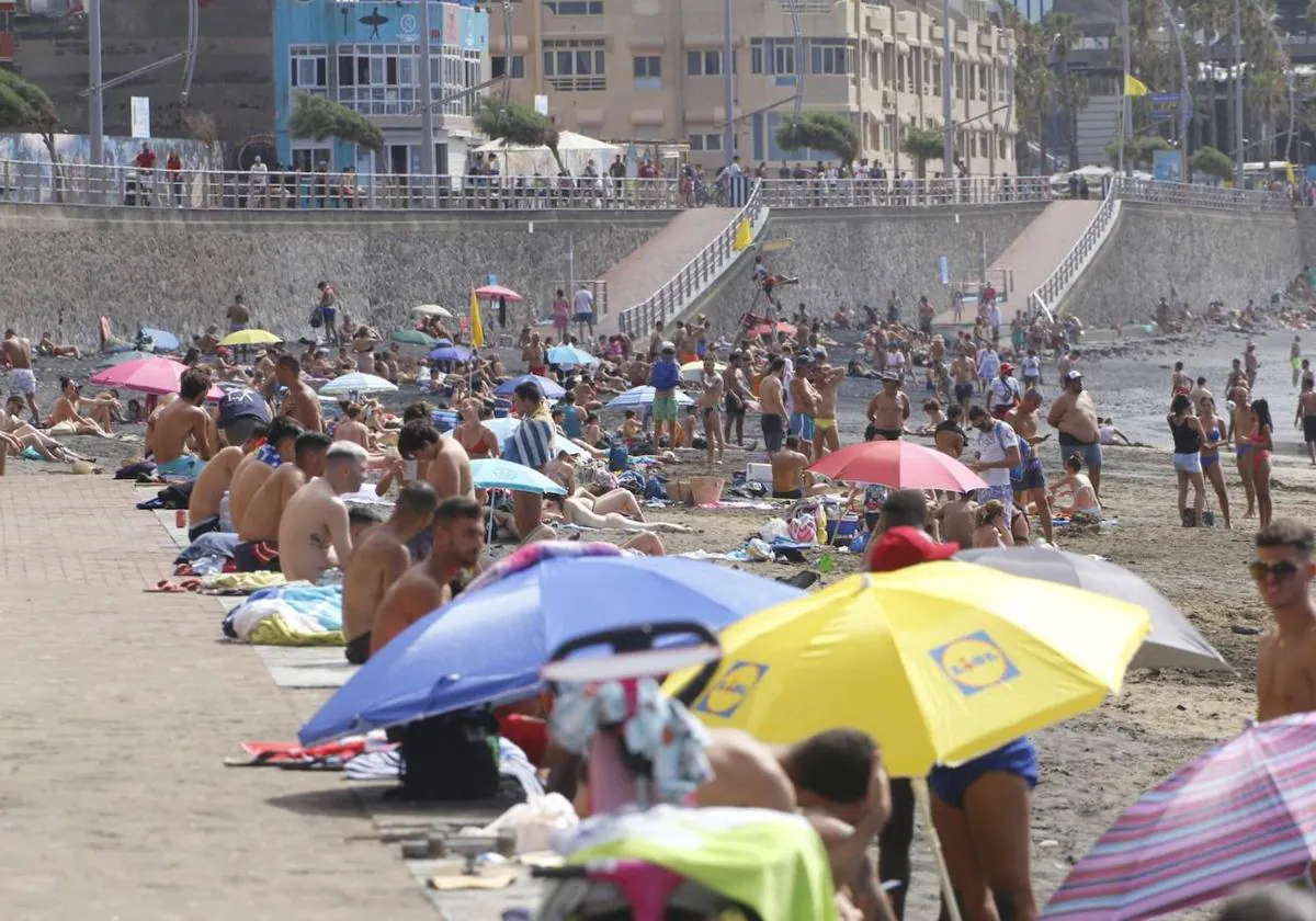 La playa de Las Canteras.