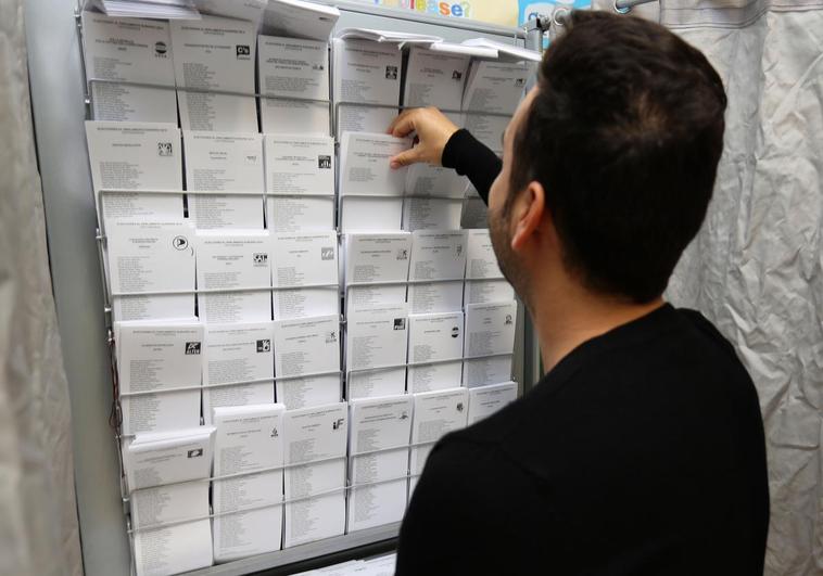 Más de 2,62 millones de papeletas para las elecciones al Cabildo