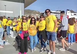 La marea amarilla vive el derbi con alegría y pasión