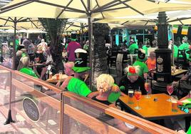 Fiesta de San Patricio en Mulligan's Gran Canaria