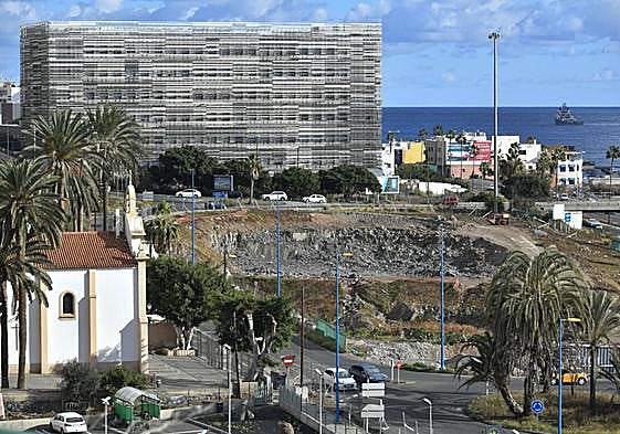 Detalle del solar donde se desarrollaban las obras.