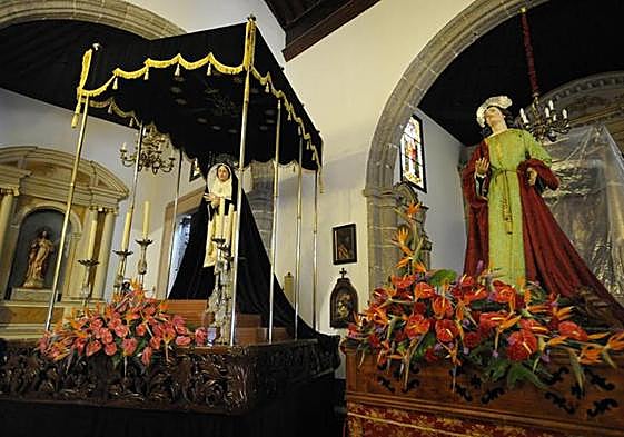 Imagen de archivo de La Dolorosa y San Juan, de Luján Pérez.