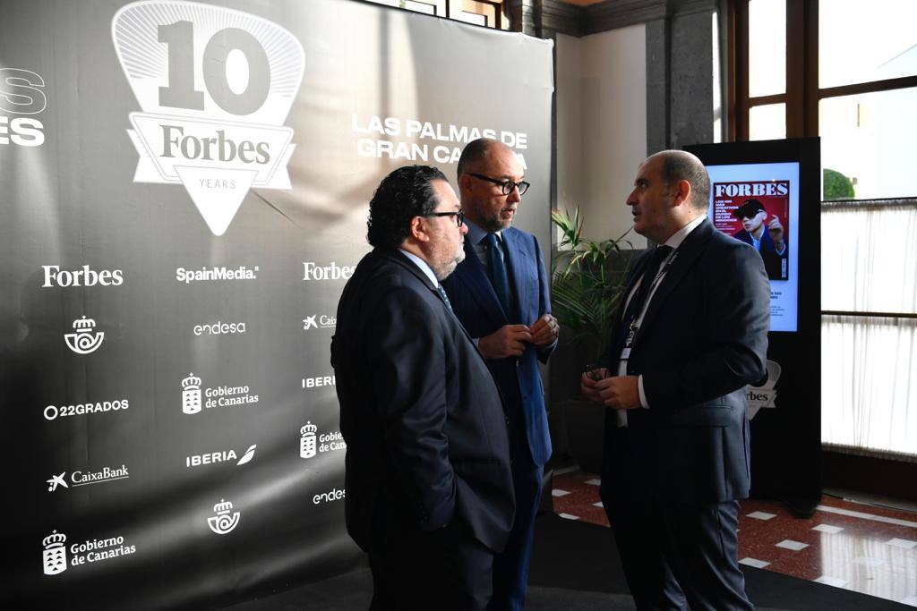 Torres se reúne con el presidente y editor de Forbes España, Andrés Rodríguez