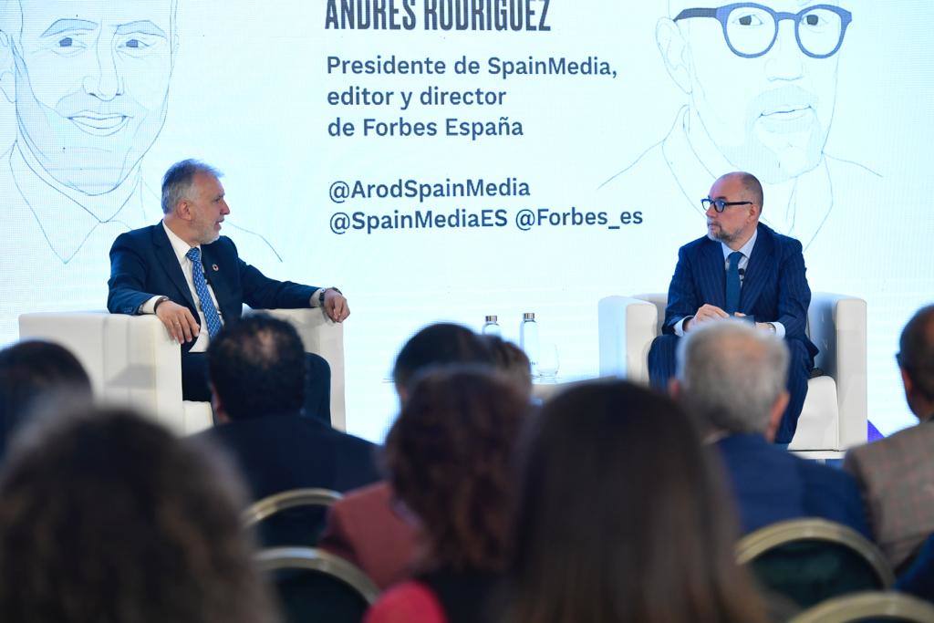 Torres se reúne con el presidente y editor de Forbes España, Andrés Rodríguez