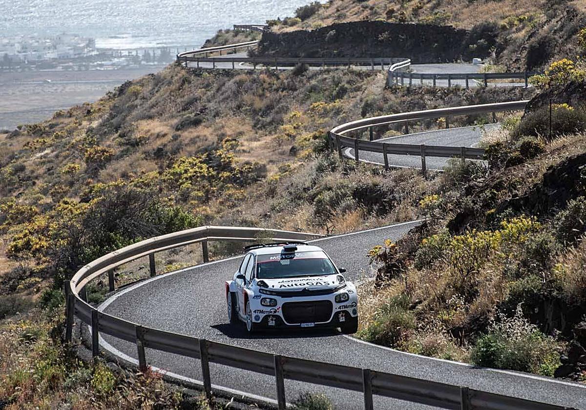 Yeray Lemes, durante el sinuoso recorrido del Rally Villa de Teguise.