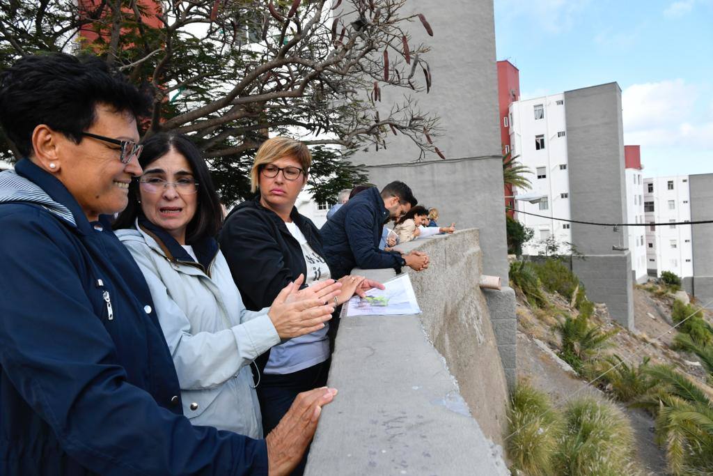 Visita de Carolina Darias al barrio de El Lasso 