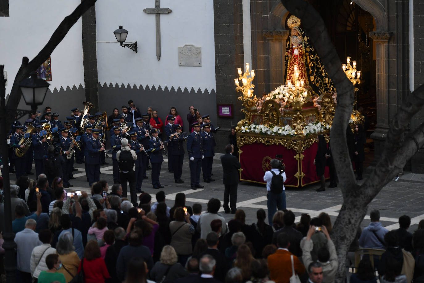 La procesión del Santo Encuentro, en imágenes