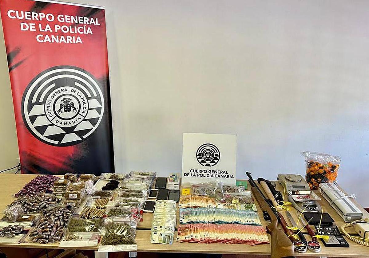 Imagen de lo incautado en el registro domiciliar.