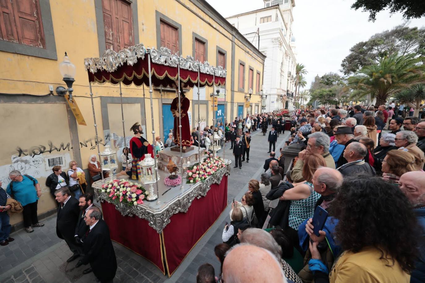 La Procesión Magna recorre Vegueta