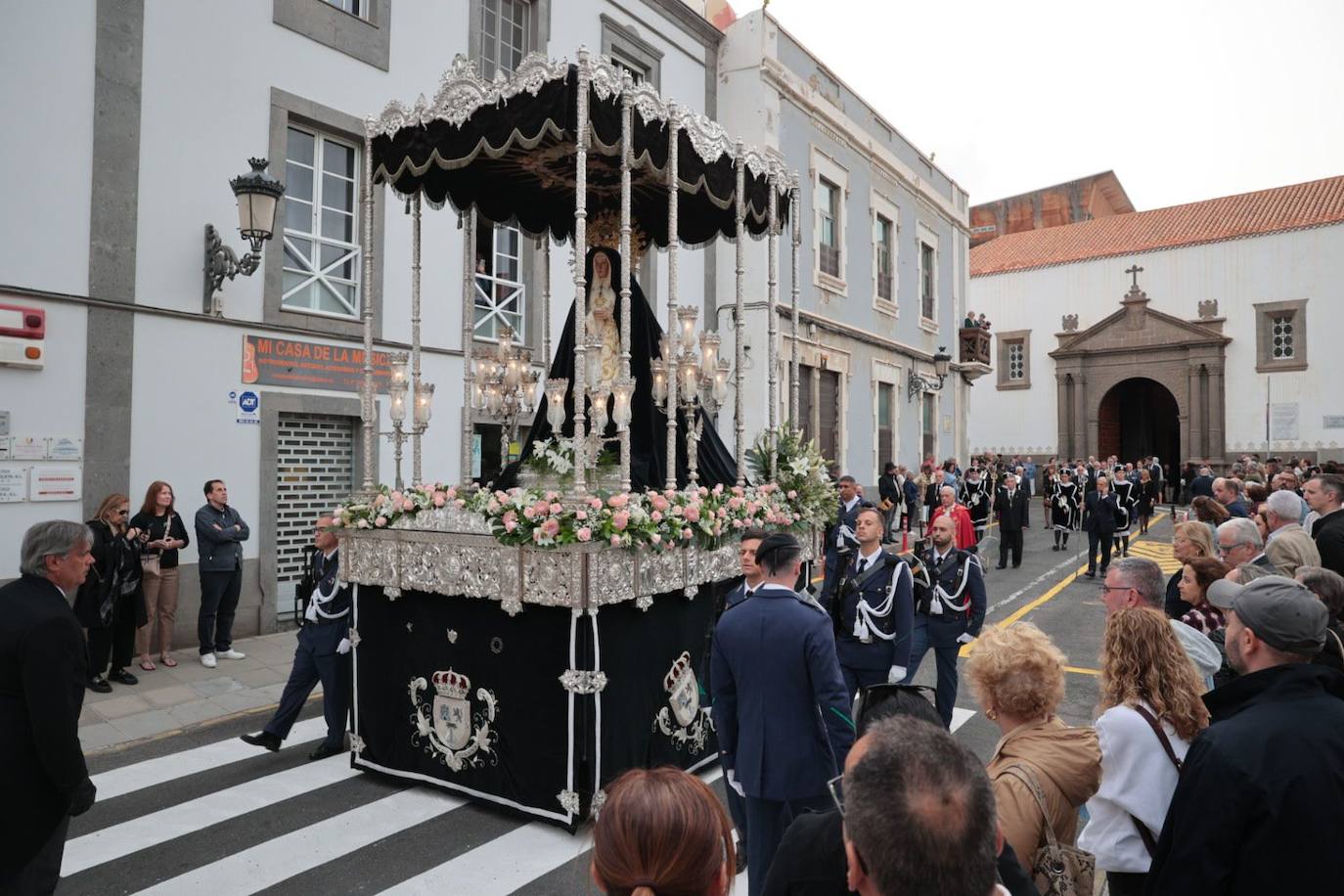 La Procesión Magna recorre Vegueta