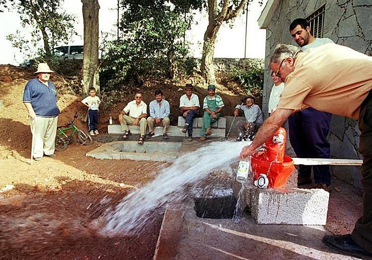 Sondeo de aguas subterráneas en el municipio de Trror.