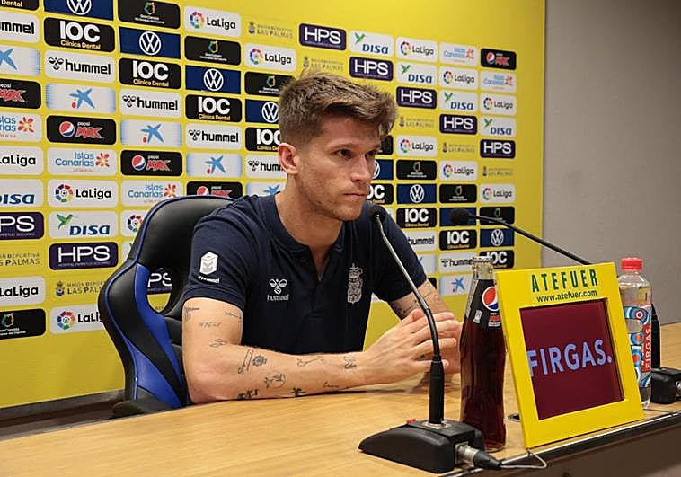 Marc Cardona, durante la rueda de prensa en la Ciudad Deportiva de Barranco Seco.