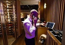 Interior del restaurante Amelia, en San Sebastián.