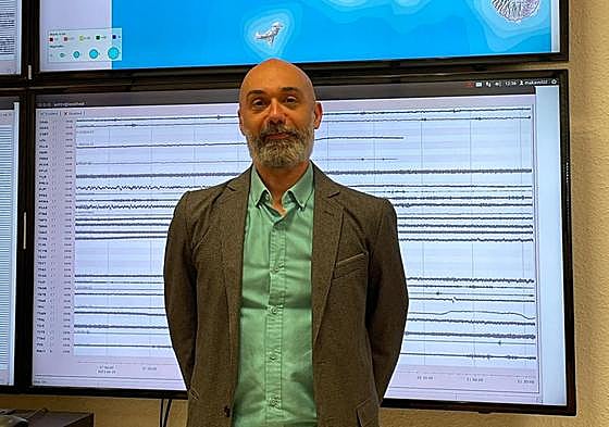 El director del área de Vigilancia Volcánica del Involcan, Luca D'Auria.