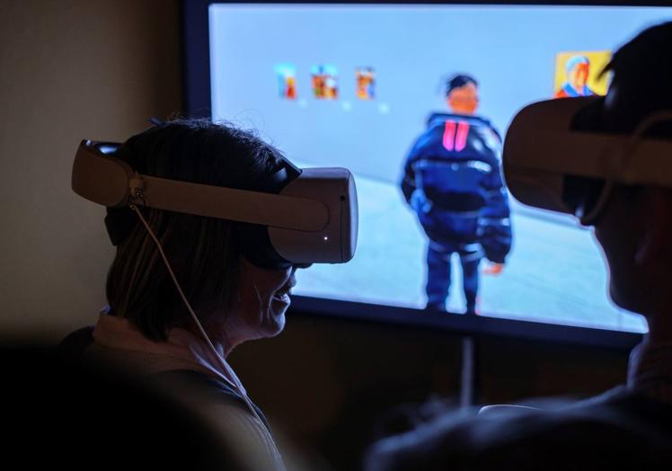 Con unas gafas de realidad virtual la experiencia se dispara.