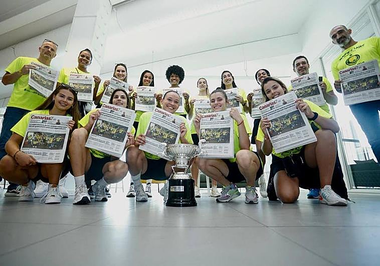 El Hidramar Olímpico de vóley visita CANARIAS7 con su título de campeonas
