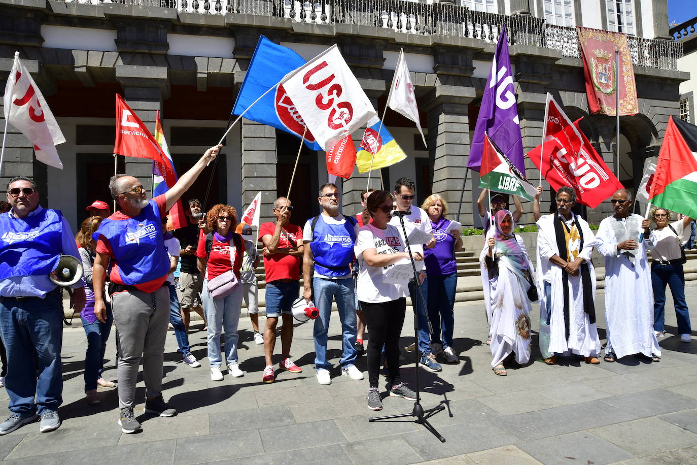 Salarios frente a dividendos