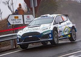 Imagen del Ford Fiesta del piloto francés Fourmaux, campeón de la edición de 2020.
