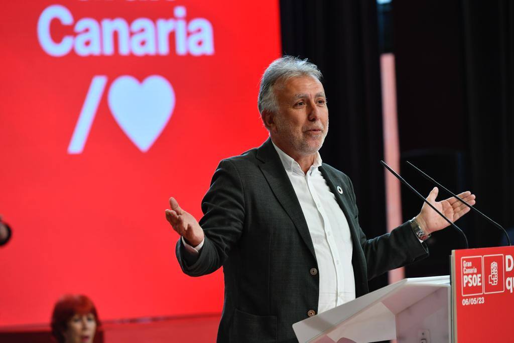 La intervención de Pedro Sánchez en el Alfredo Kraus, en imágenes