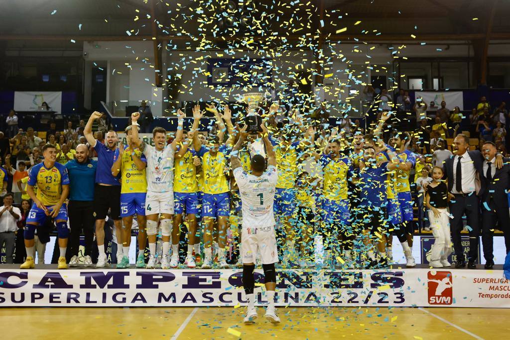 El Guaguas celebra su 7º Liga