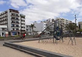 Zona infantil en el parque Islas Canarias.